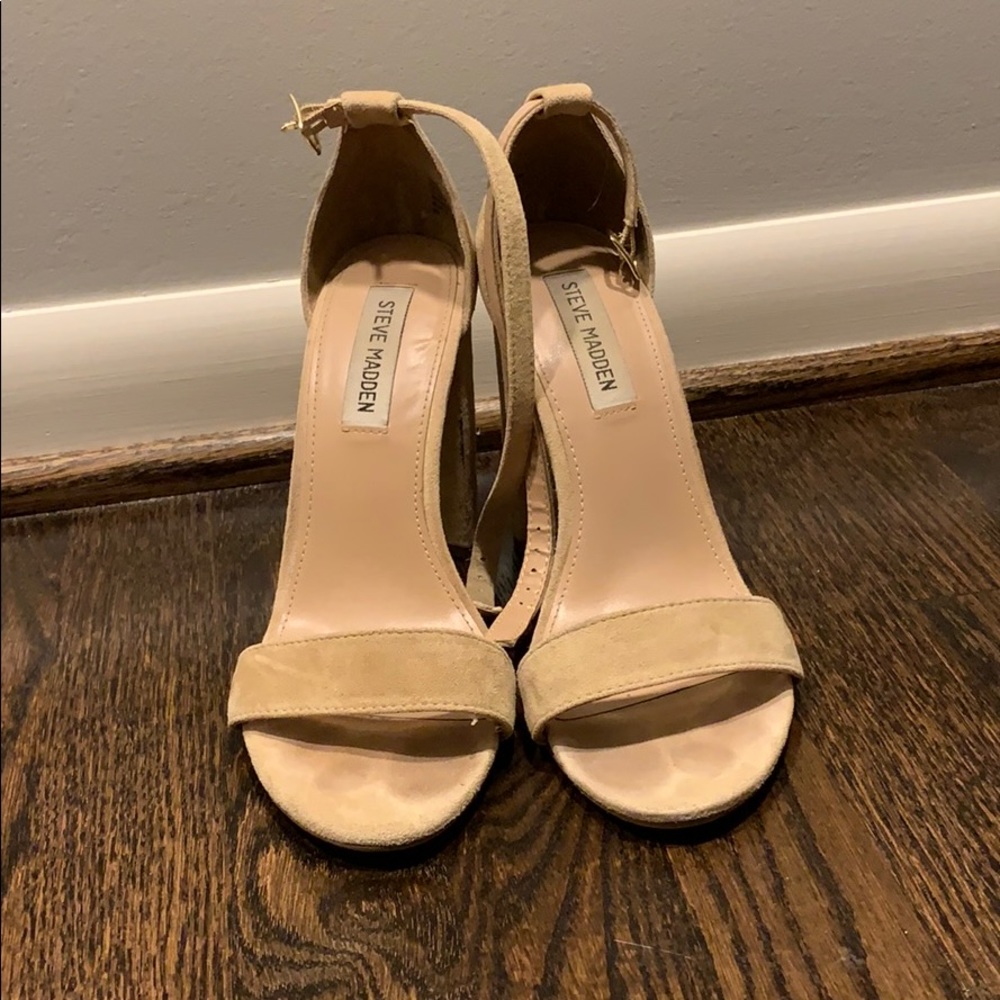 Steve Madden Nude Suede Block Heel